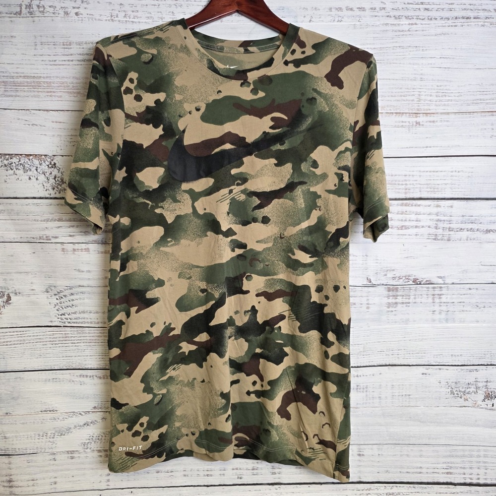 Nike Dri-Fit T-Shirt Mens Medium Camo Training Tee CU8519-342 Short Sleeve Crew